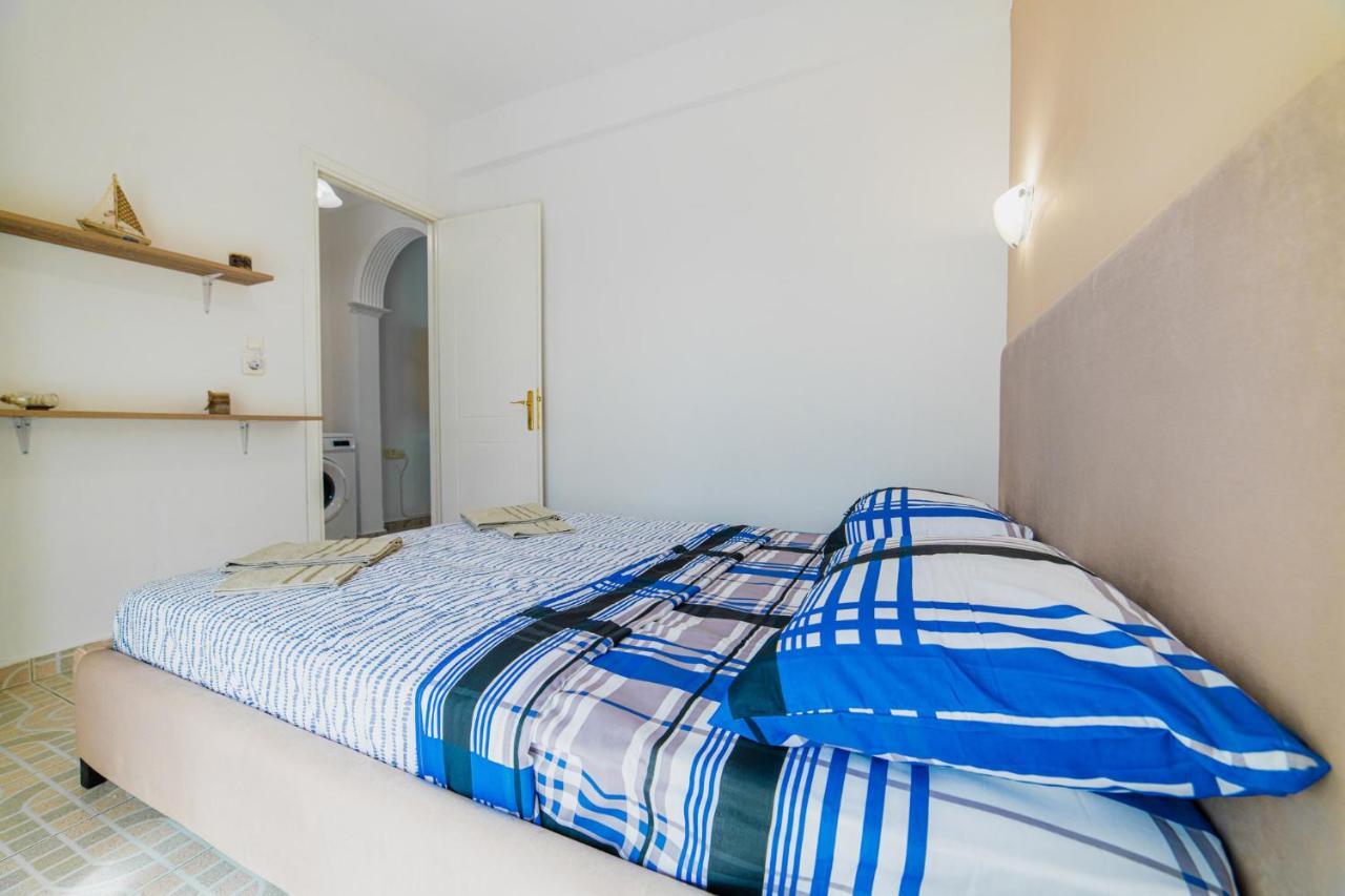 Family Resort 2 Ofrínion 외부 사진